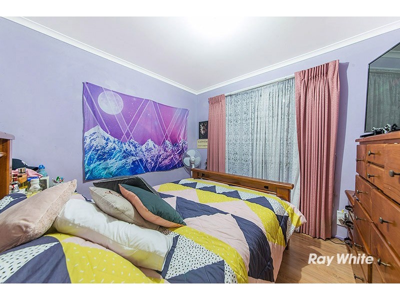 5 Raisell Road, Cranbourne West VIC 3977