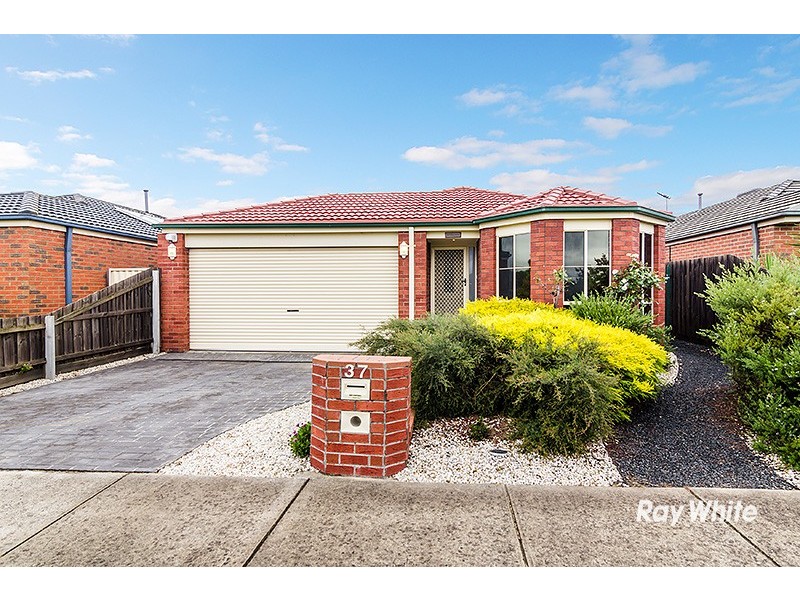 37 Filmer Crescent, Narre Warren South VIC 3805