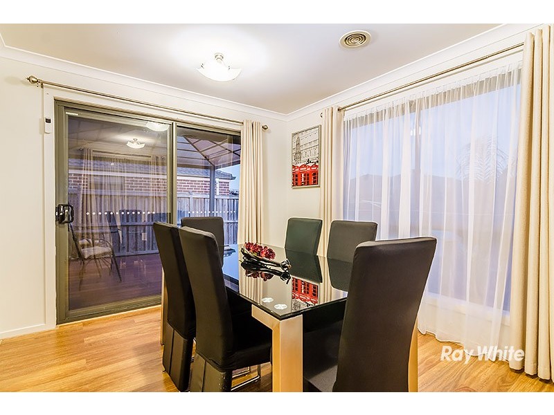 17 Wodalla Place, Lyndhurst VIC 3975