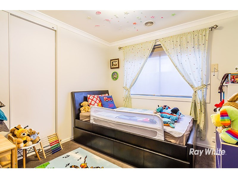 17 Wodalla Place, Lyndhurst VIC 3975