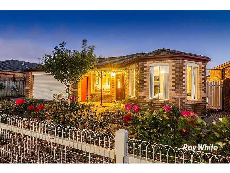 50 Bateman Grove, Hampton Park VIC 3976