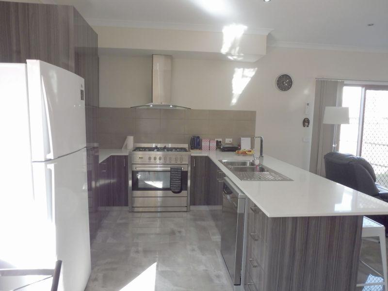82 Bimberry Circuit, Clyde VIC 3978