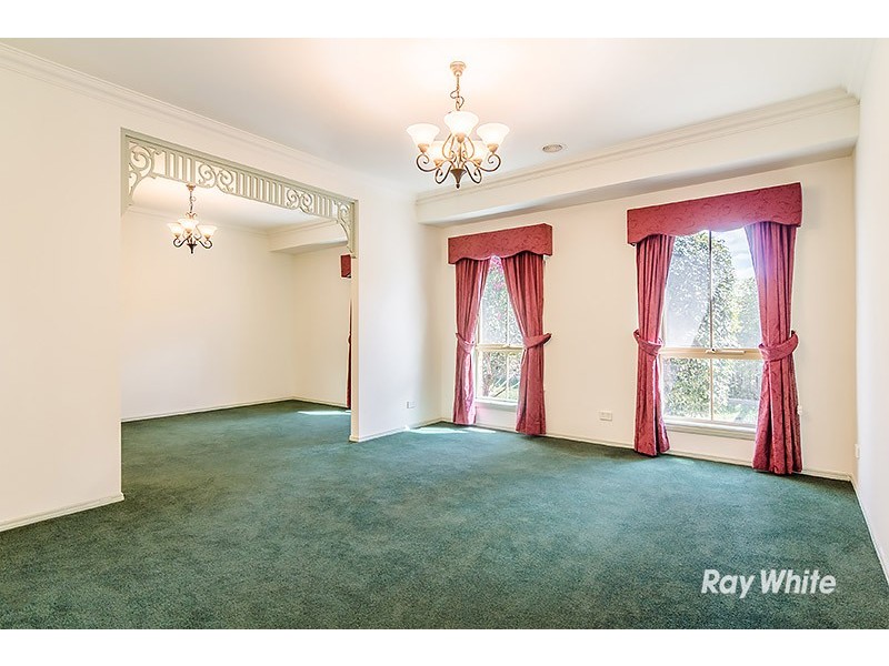 3 Filbert Court, Cranbourne North VIC 3977