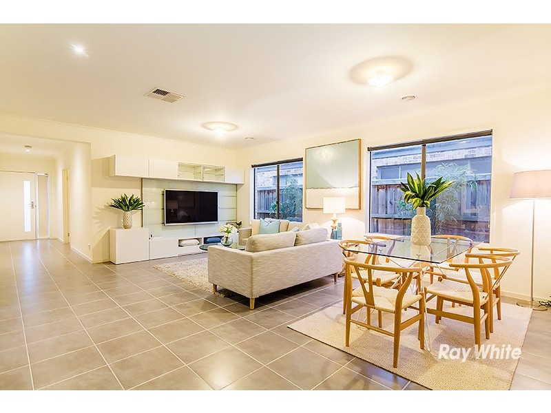 7 Pebble Avenue, Lyndhurst VIC 3975