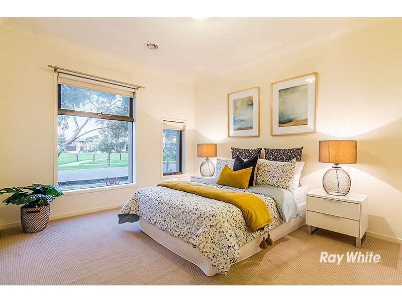 7 Pebble Avenue, Lyndhurst VIC 3975