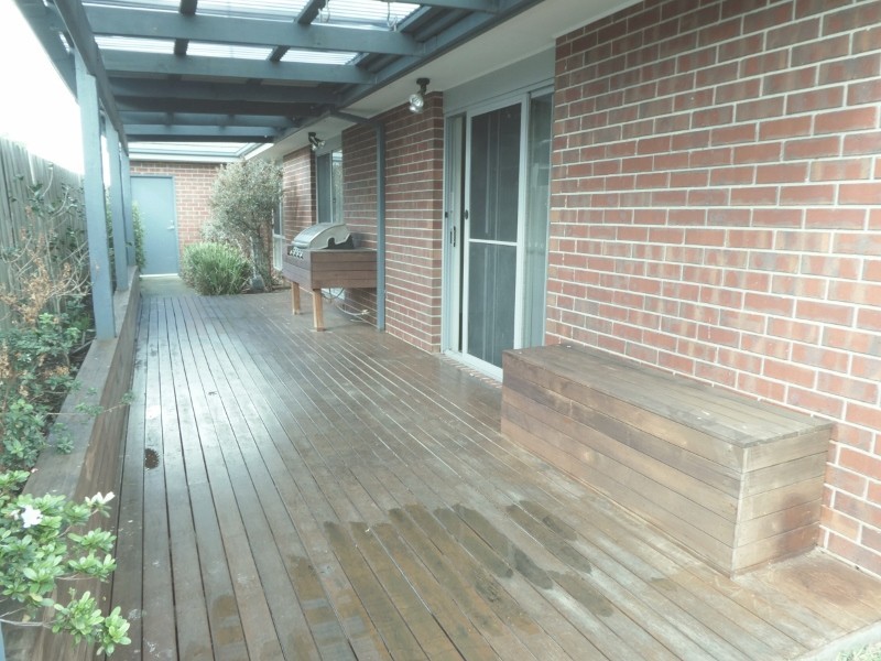 15 Pharaoh Drive, Cranbourne VIC 3977