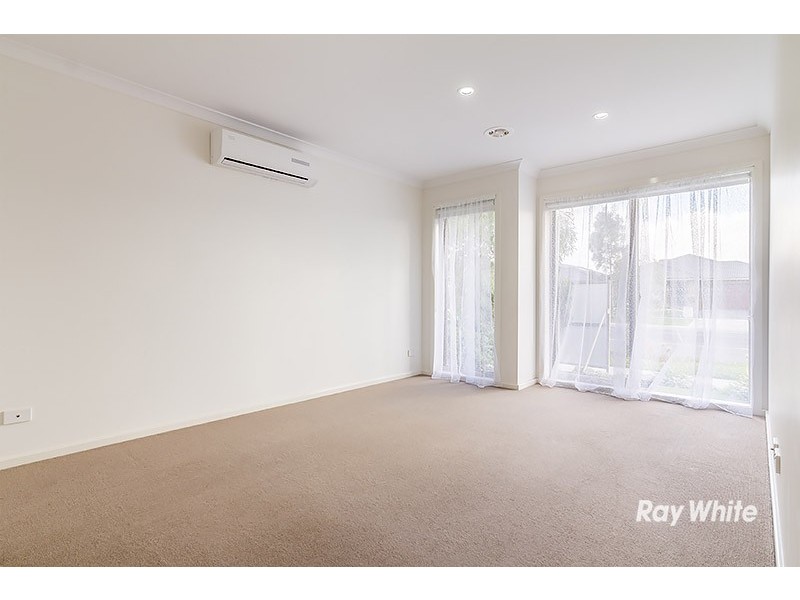 36 Goulburn Street, Cranbourne East VIC 3977