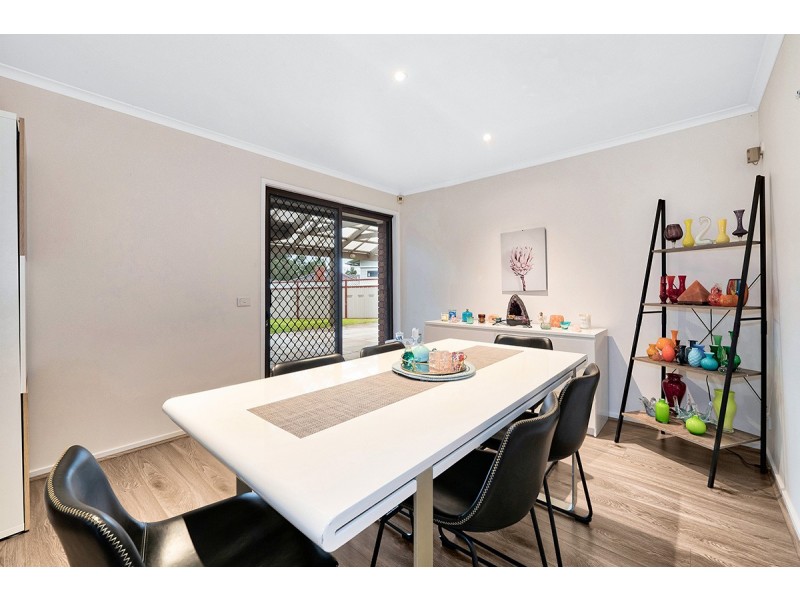 3 Hoop Pine Court, Cranbourne North VIC 3977