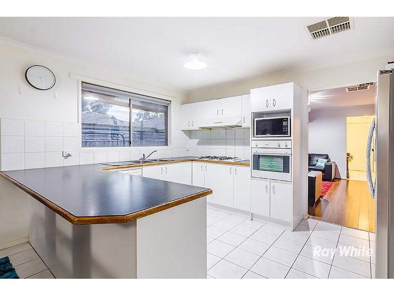 7 Amity Way, Cranbourne West VIC 3977