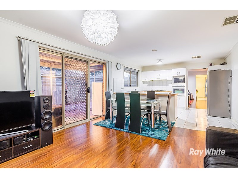 7 Amity Way, Cranbourne West VIC 3977