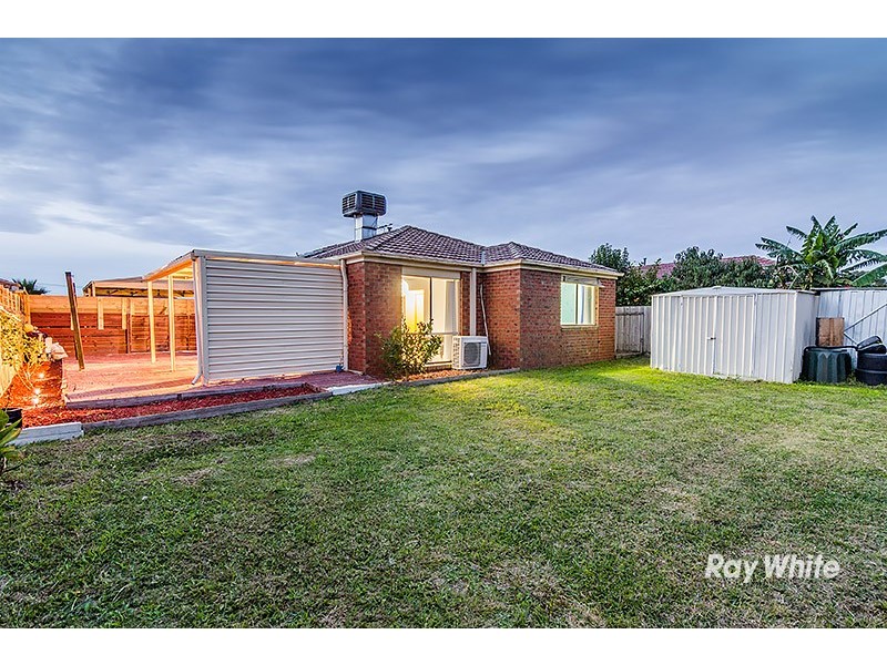 7 Amity Way, Cranbourne West VIC 3977