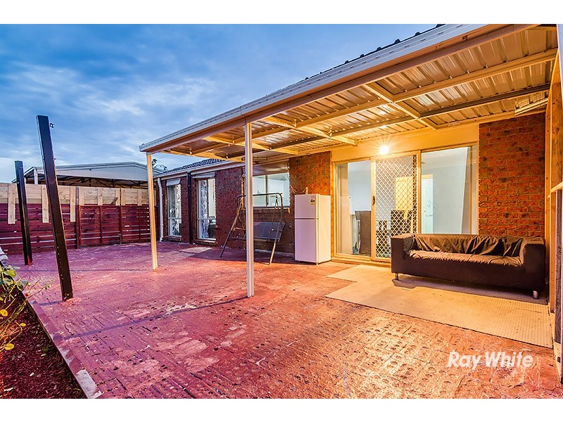 7 Amity Way, Cranbourne West VIC 3977