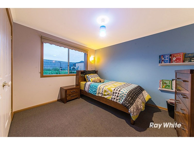 6 Kestral Close, Blind Bight VIC 3980