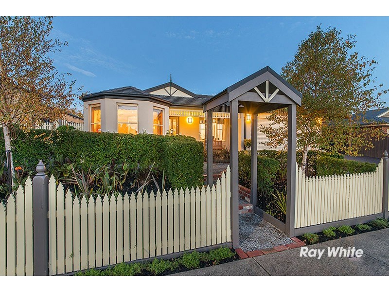 6 Kestral Close, Blind Bight VIC 3980