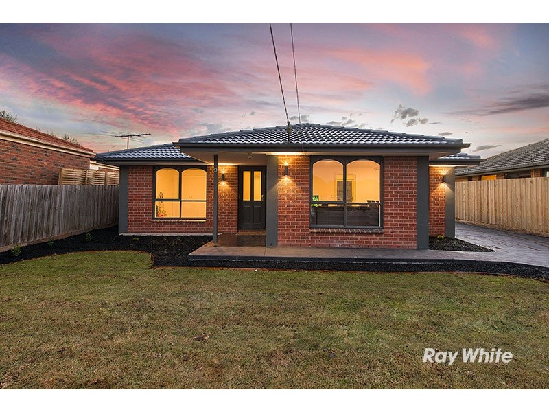 9 and 9A Hotham Street, Cranbourne VIC 3977