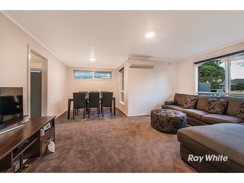 9 and 9A Hotham Street, Cranbourne VIC 3977