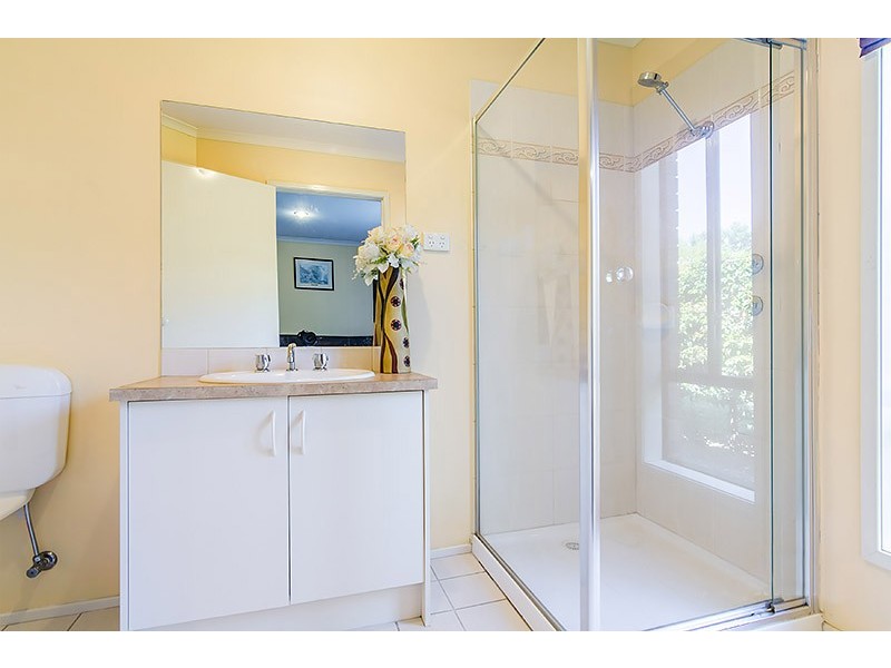 1 Michaelia Close, Cranbourne West VIC 3977