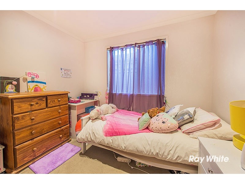 54 Greenaway Terrace, Cranbourne East VIC 3977