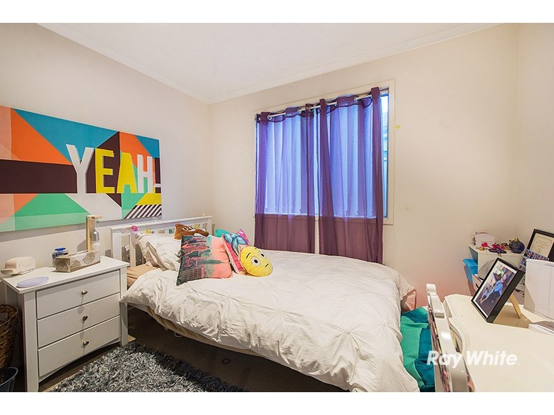 54 Greenaway Terrace, Cranbourne East VIC 3977