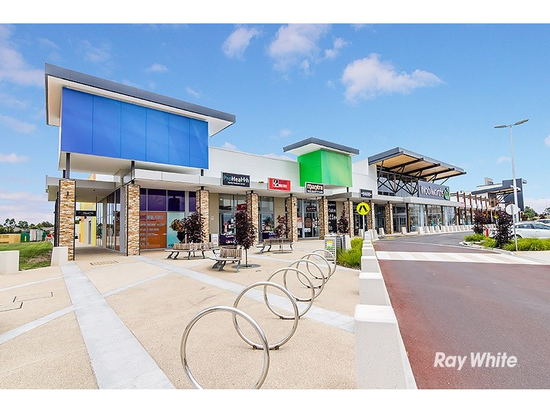 54 Greenaway Terrace, Cranbourne East VIC 3977