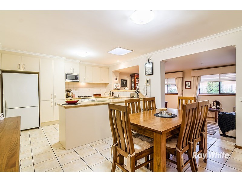 99 Clarendon Street, Cranbourne VIC 3977