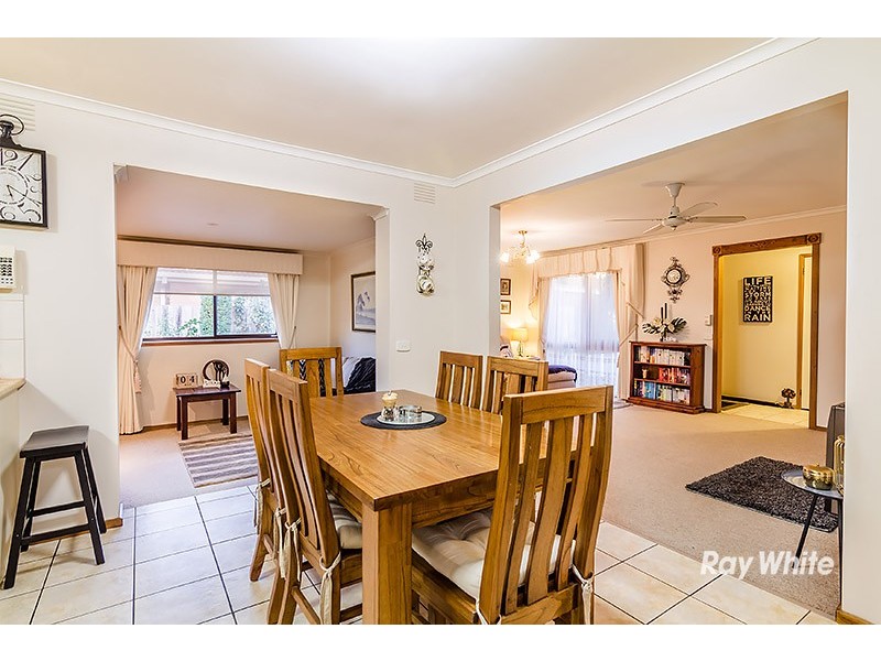 99 Clarendon Street, Cranbourne VIC 3977