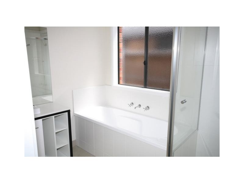 22 Boland Drive, Lyndhurst VIC 3975