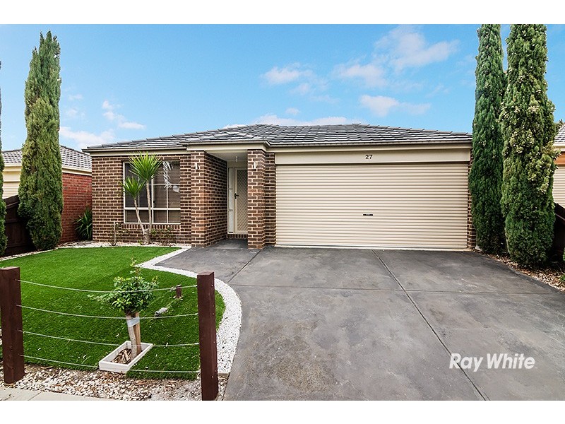 27 Ebony Street, Cranbourne VIC 3977
