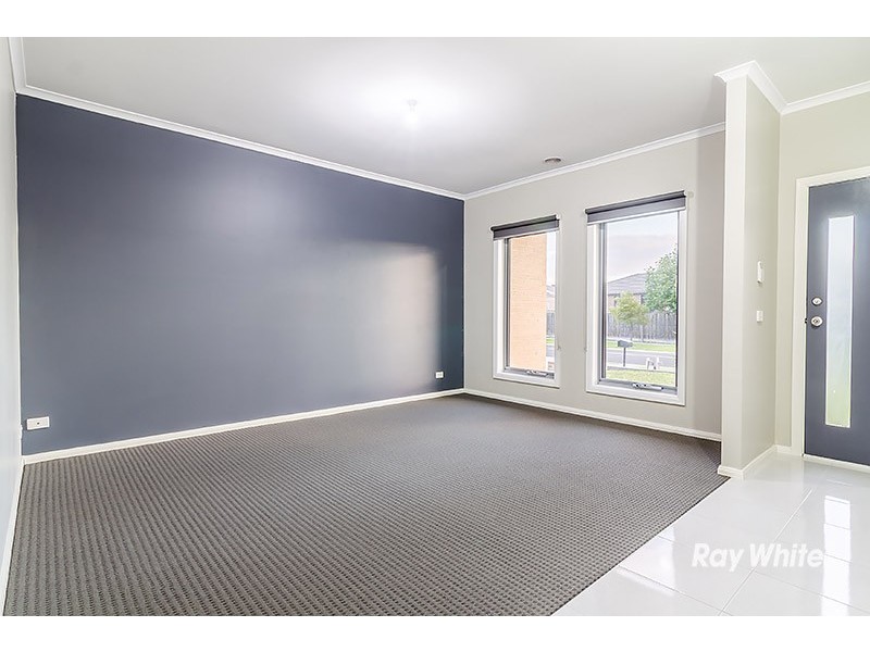 2 Gregson Grove, Lyndhurst VIC 3975