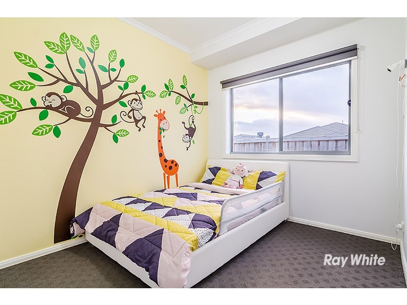 2 Gregson Grove, Lyndhurst VIC 3975