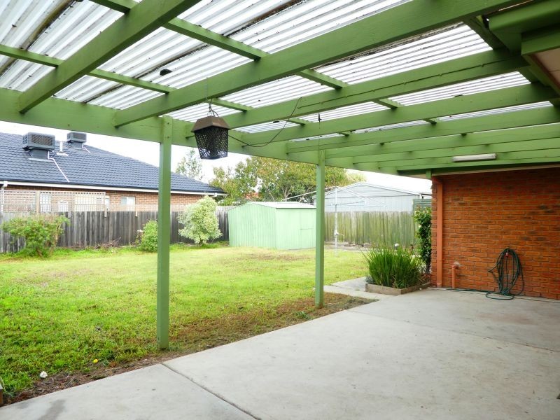 12 Bradley Court, Hampton Park VIC 3976