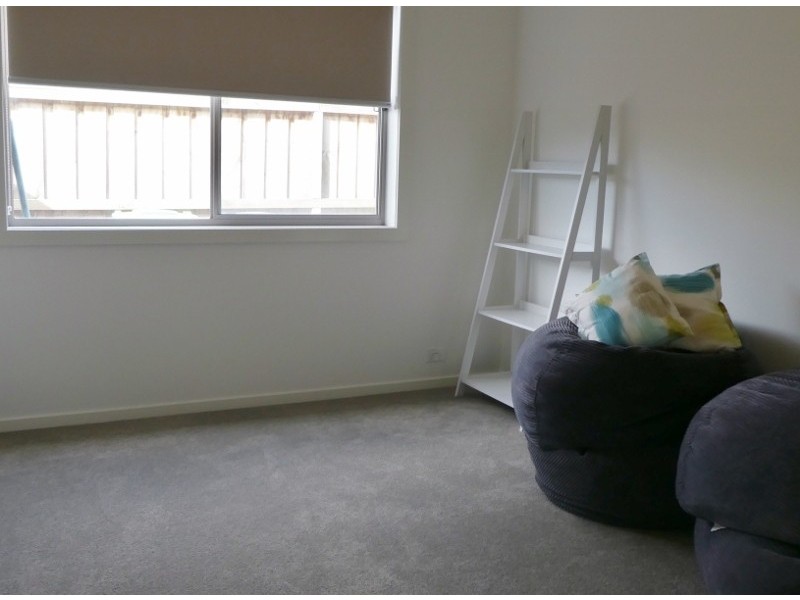 41 Alarah Boulevard, Cranbourne West VIC 3977