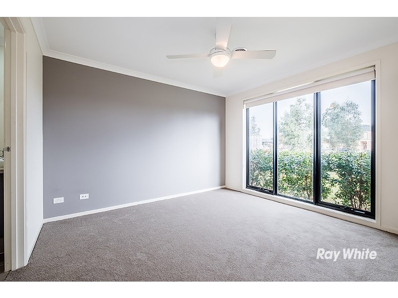 46 Valencia Circuit, Cranbourne VIC 3977