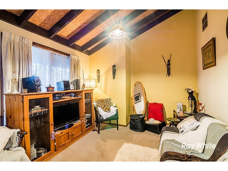 28 Monahans Road, Cranbourne VIC 3977