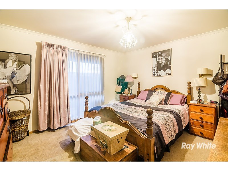 28 Monahans Road, Cranbourne VIC 3977