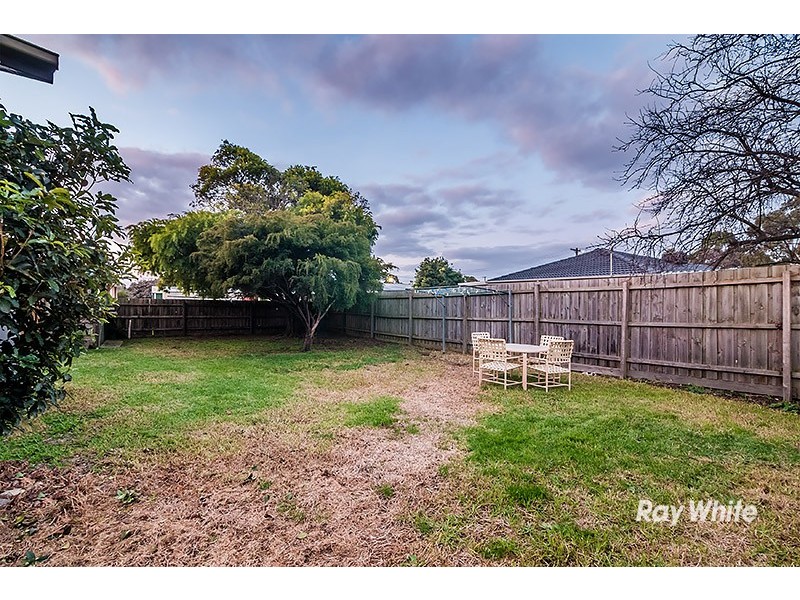 28 Monahans Road, Cranbourne VIC 3977