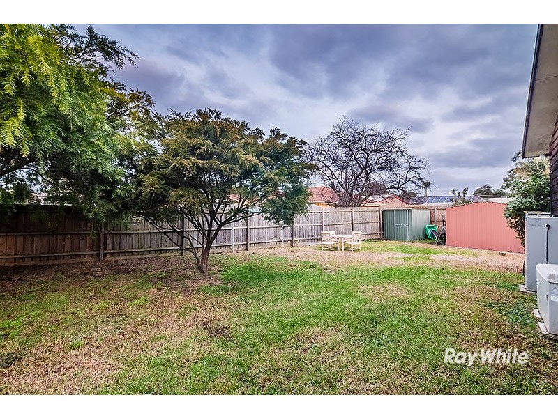 28 Monahans Road, Cranbourne VIC 3977