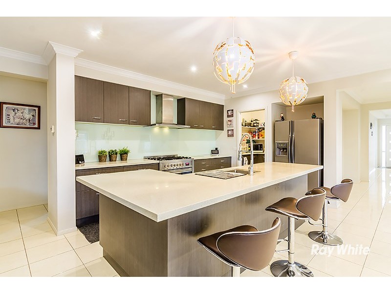 127 Boland Drive, Lyndhurst VIC 3975