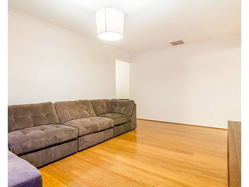 7 Morphetville Street, Clyde North VIC 3978