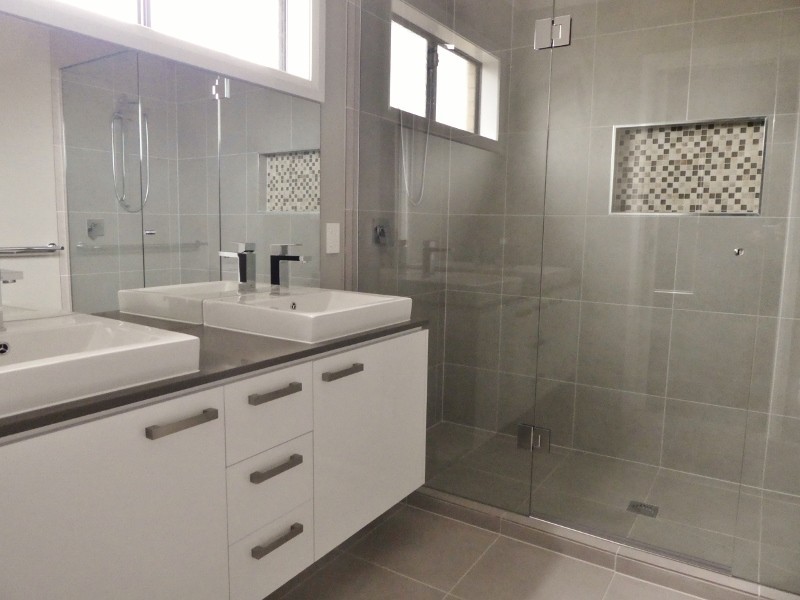 12 Greenslate Street, Clyde North VIC 3978