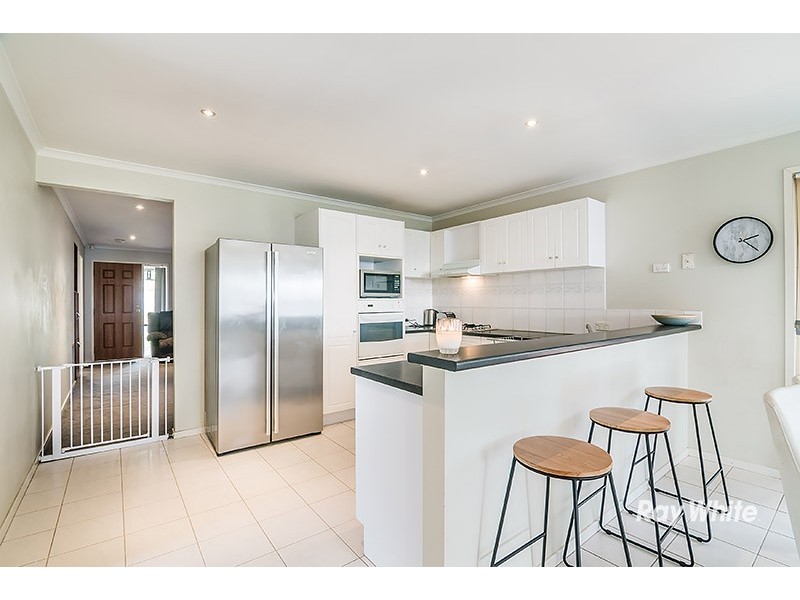 15 St Johns Wood, Skye VIC 3977