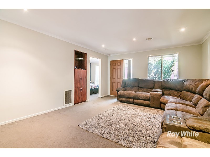 15 St Johns Wood, Skye VIC 3977