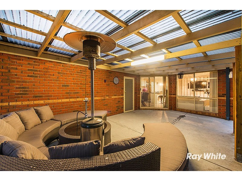 231 Monahans Road, Cranbourne West VIC 3977