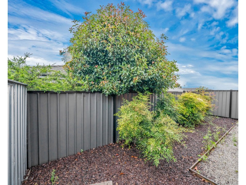 25 Sienna Way, Pakenham VIC 3810