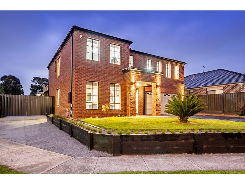 31 Melington Drive, Lyndhurst VIC 3975