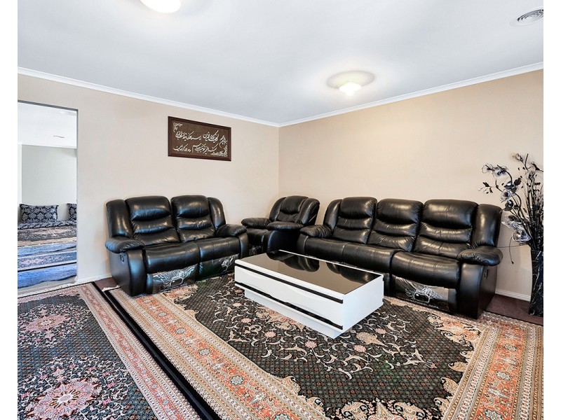 38 Vega Terrace, Cranbourne VIC 3977