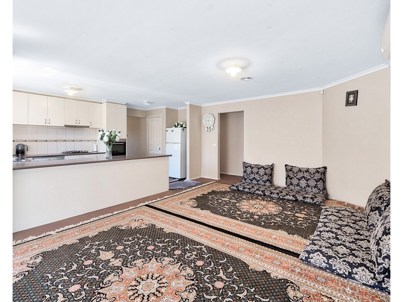 38 Vega Terrace, Cranbourne VIC 3977