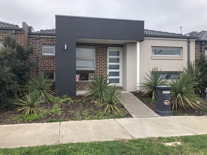 21 Dakota Street, Officer VIC 3809