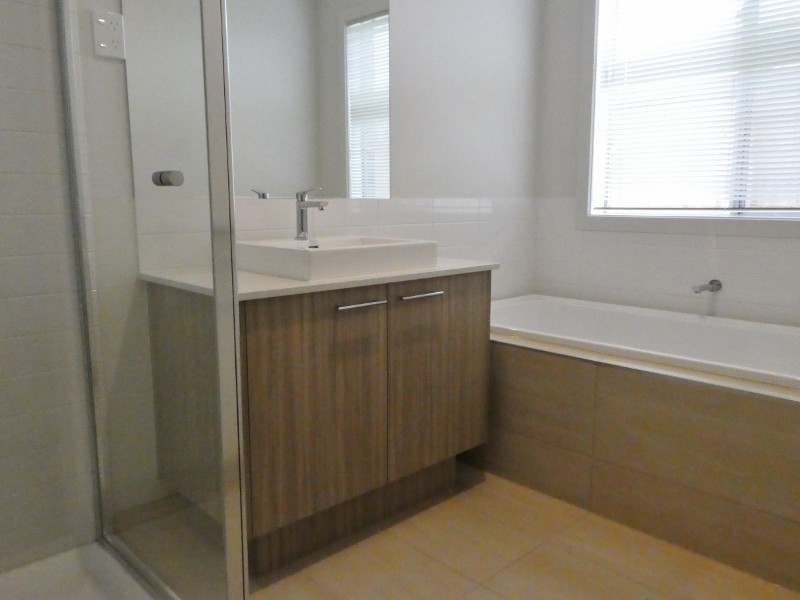 25 Ayredale Street, Clyde VIC 3978