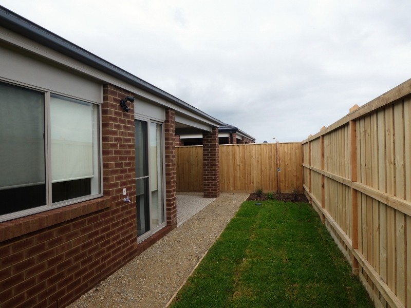 25 Ayredale Street, Clyde VIC 3978